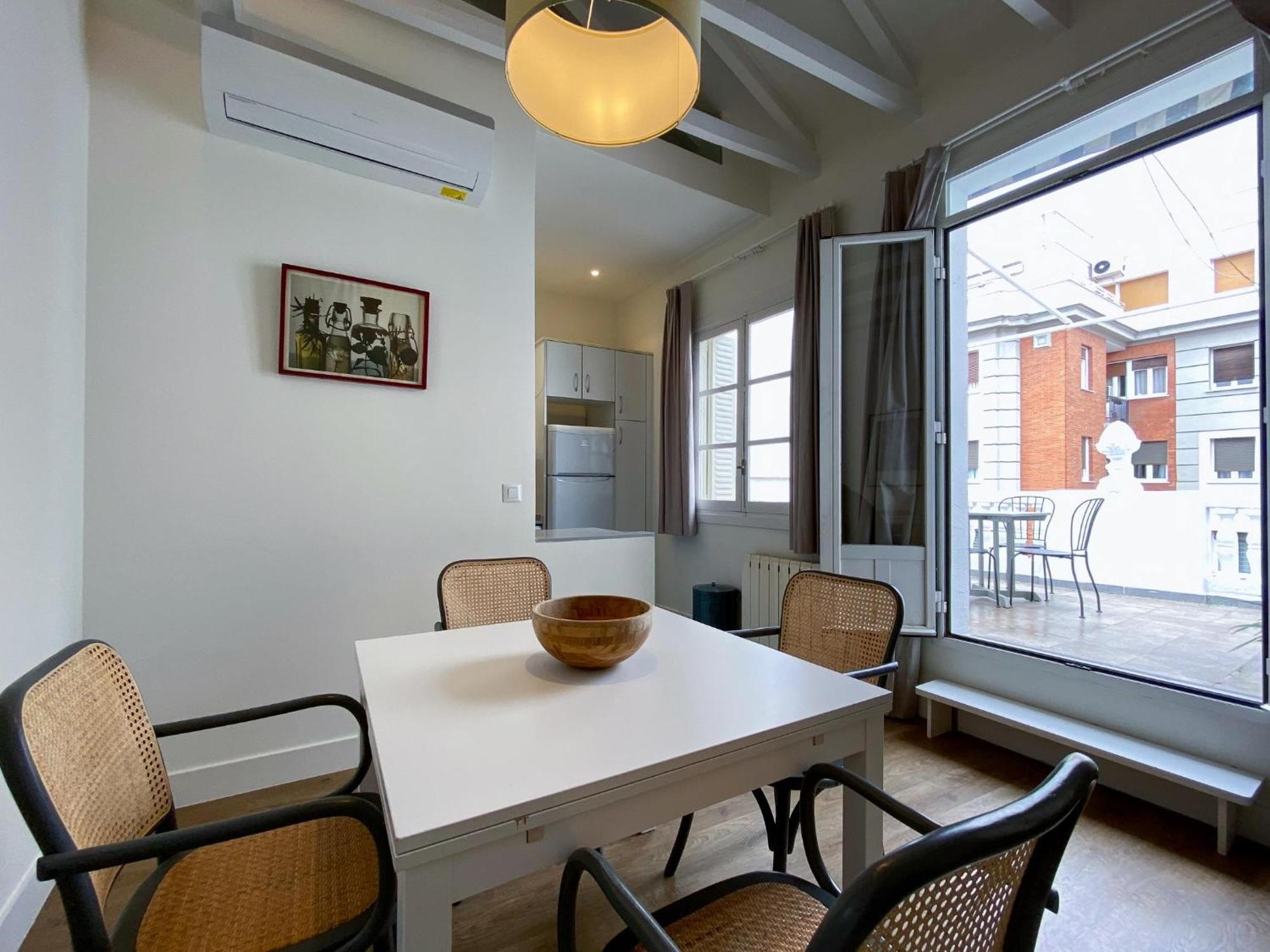 Montaber Apartments - La Paz Market Madrid Room photo