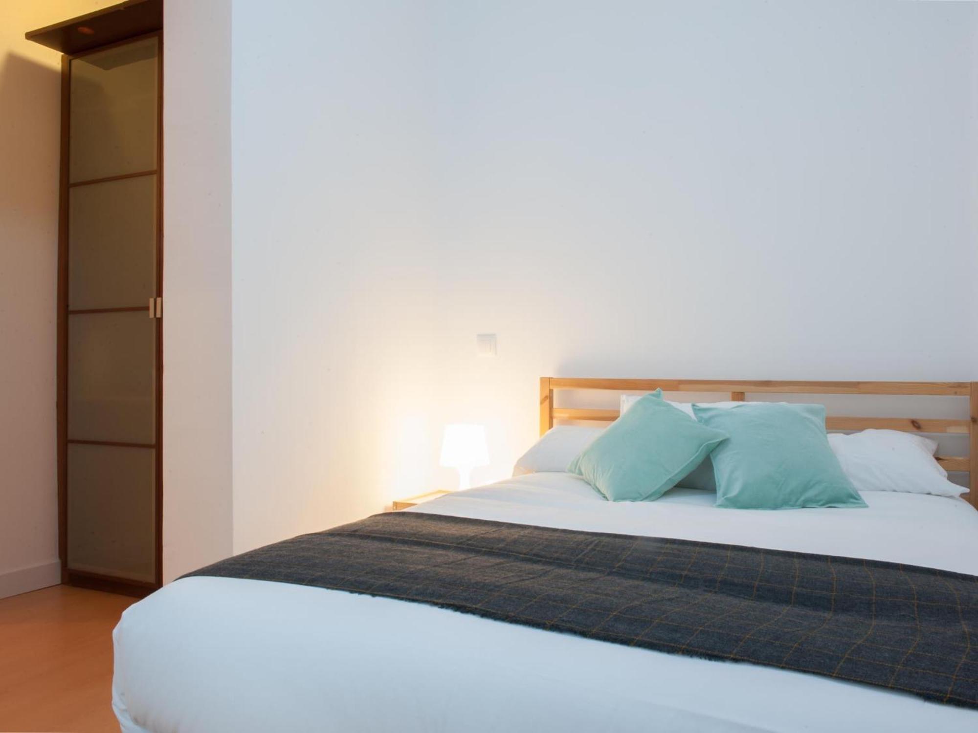 Montaber Apartments - La Paz Market Madrid Room photo