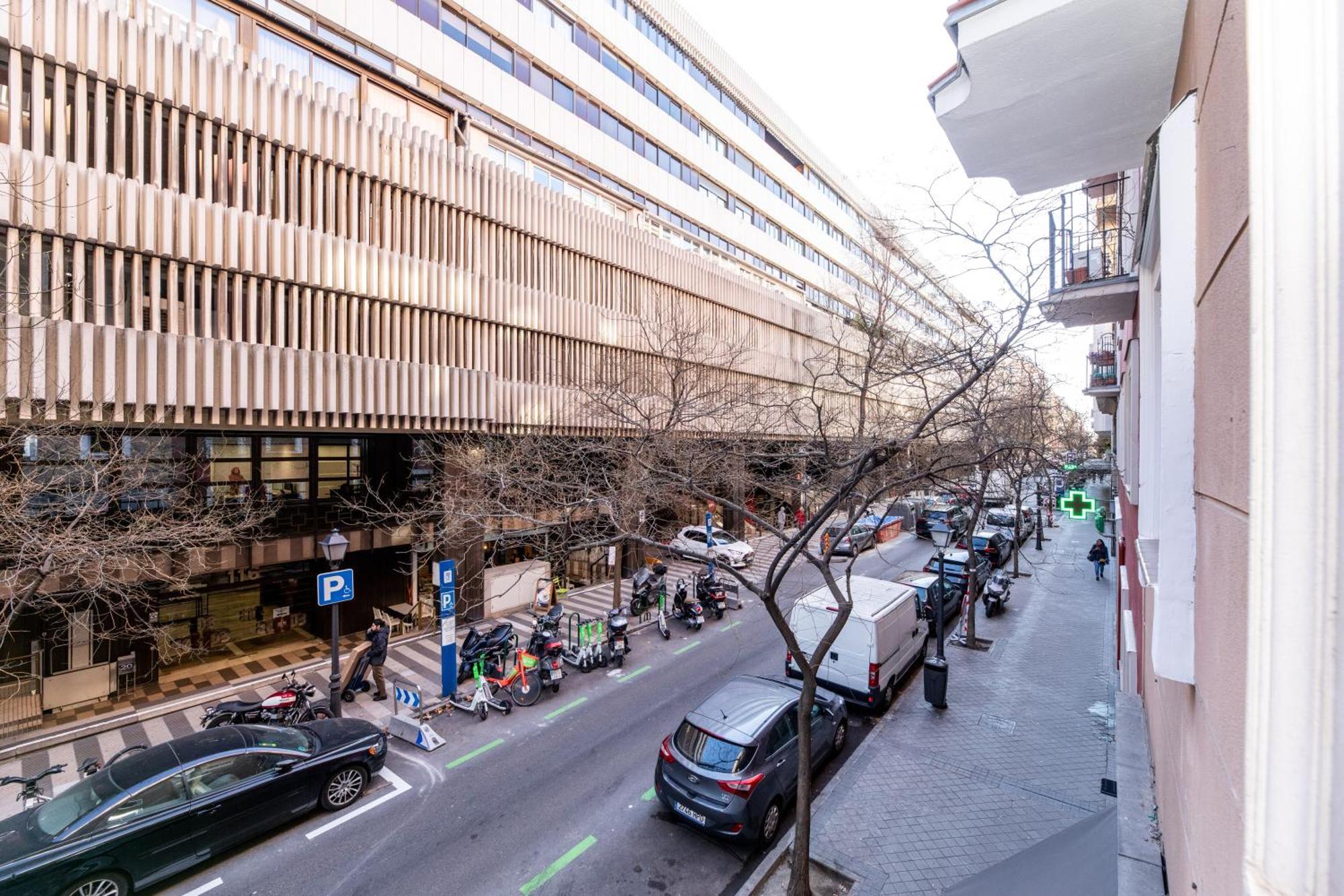 Montaber Apartments - La Paz Market Madrid Exterior photo
